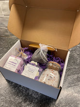 Load image into Gallery viewer, Lavender Lovers 5pc Gift Set $25
($30 Value)
