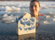 Load image into Gallery viewer, Polar Plunge Artisian Soap
